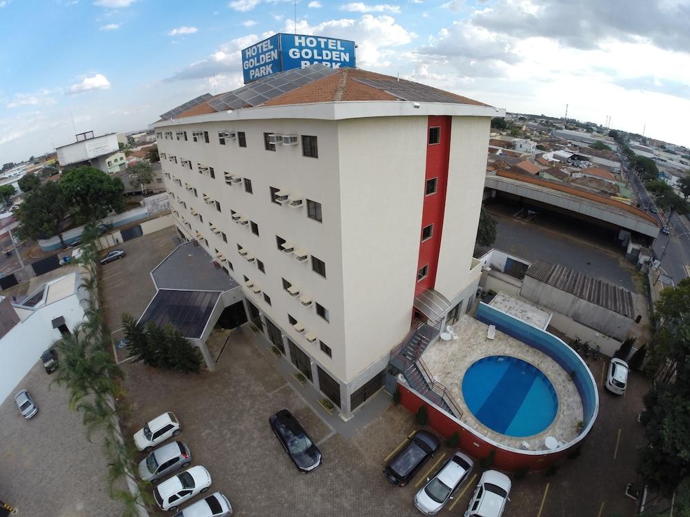 Hotel Golden Park Uberaba By Nacional Inn מראה חיצוני תמונה